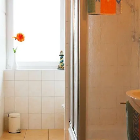 Haus Albatros Apartamento *